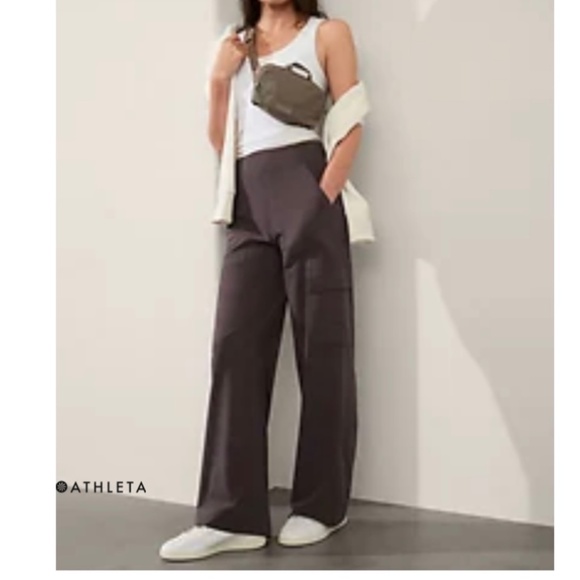 NEW NWT Athleta Brooklyn Heights Cargo Utility Pant Shale Size 10 Pants $109 - Picture 1 of 5